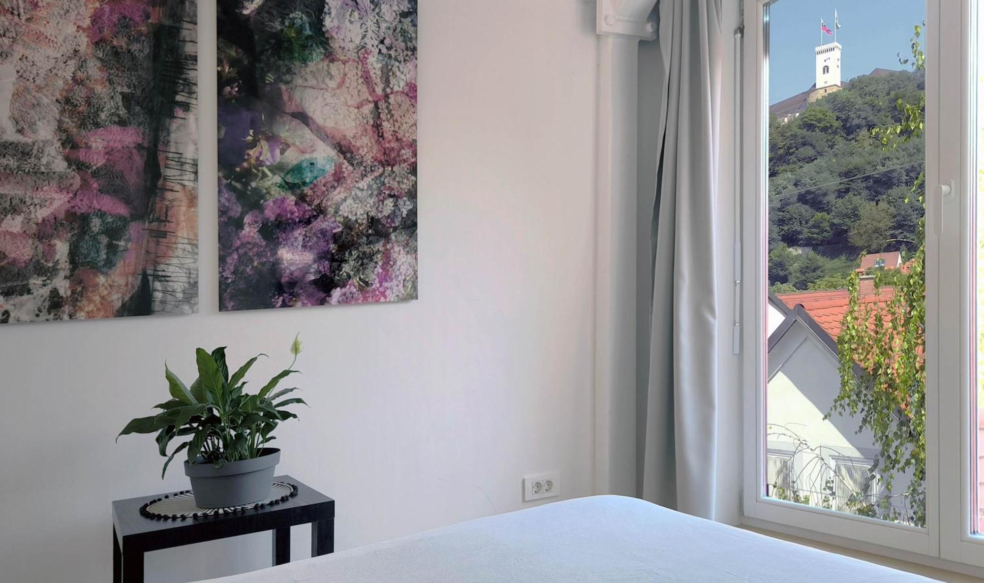 Apartment Penthouse View In Town Ljubljana